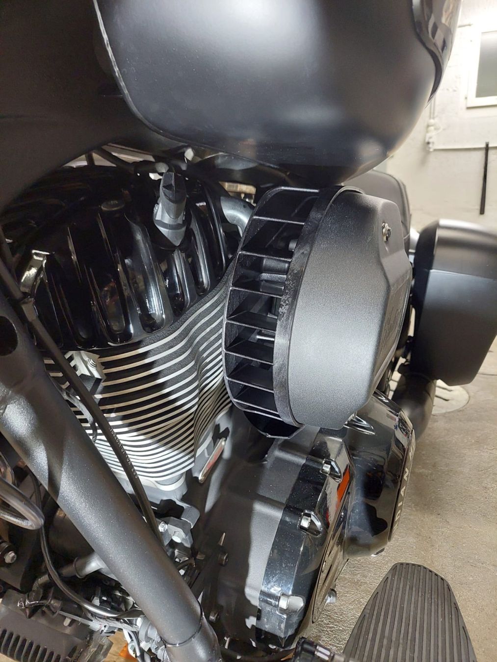 Indian Motorcycle Strada: INDIAN THUNDERSTROKE STAGE 1 PERFORMANCE AIR CLEANER 116/111 – Usato da Au SG venduto da Forgetelsa 1