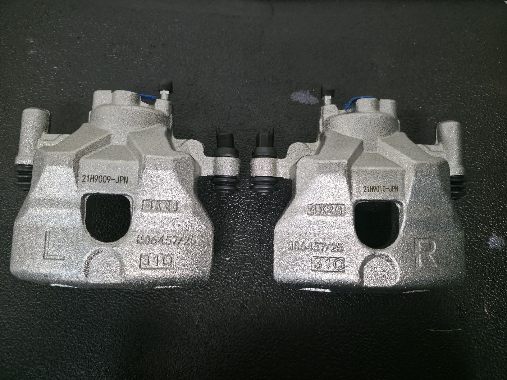 Mazda Tutti pezzi di ricambio auto: etrier de frein mazda 6 / Bremssattel mazda 6 – Nuovo e nell'imballaggio originale da Vuadens venduto da autosolutionsvuadens
