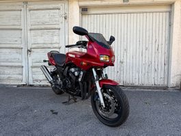 Yamaha Fazer FZS 600 Motorrad Strassenbike Tourenmotorrad