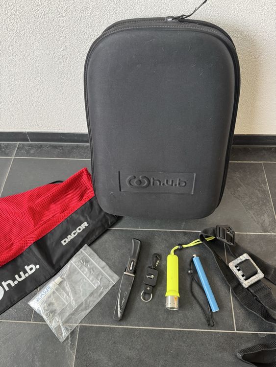 Diverse TAUCHER Artikel - Lampe, Rassel, Gewicht, Rucksack…. 2