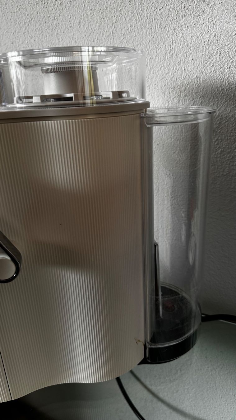 Coffee B Kaffeemaschinen & Espressomaschinen: CoffeeB Machine Globe white - excellent condition – Gebraucht aus Uetikon am See von kar_r6xq 2