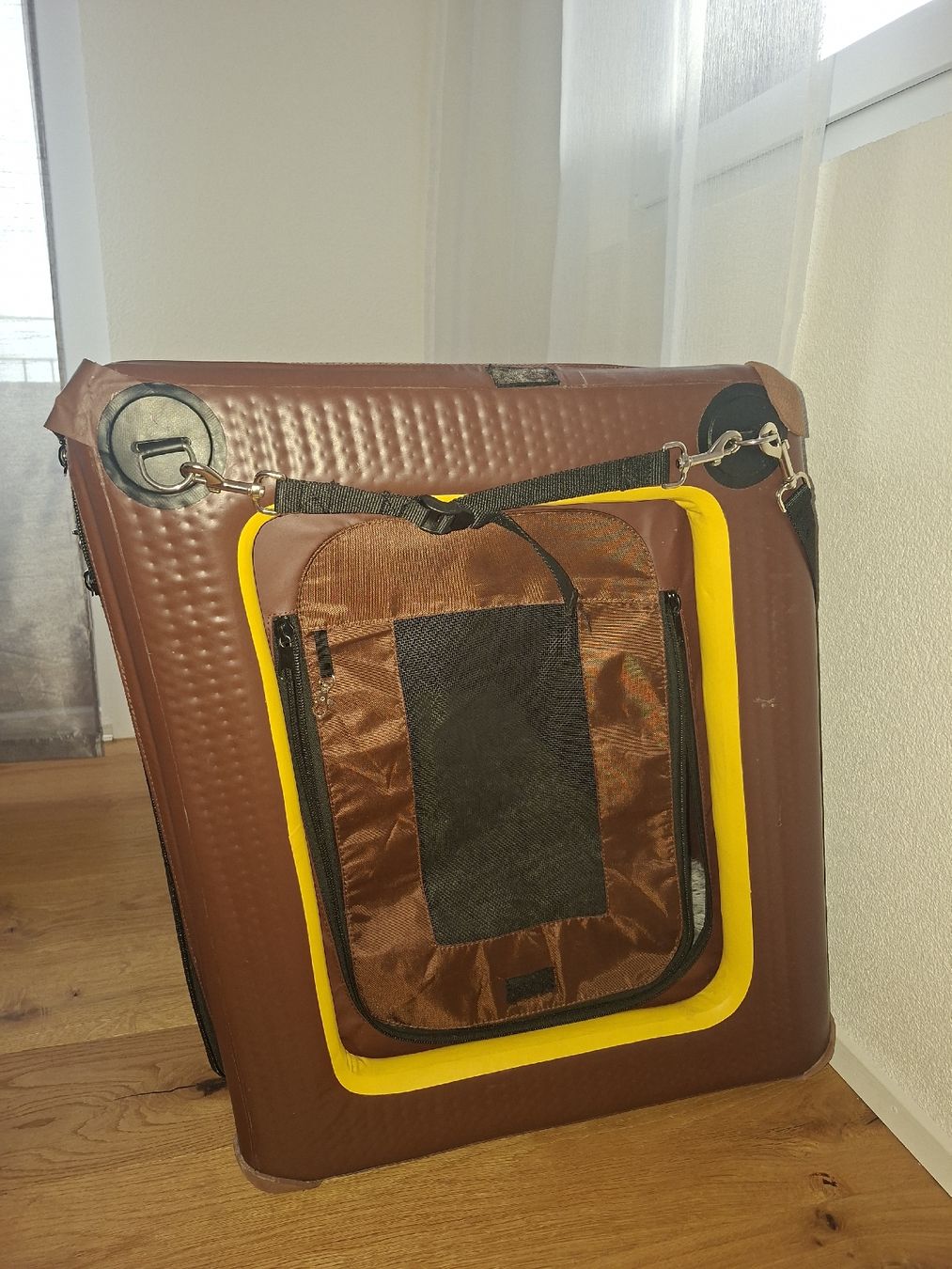 Cages, transport & sécurité: Tami Hundebox  – D'occasion à Altbüron par lar_sc6t 1