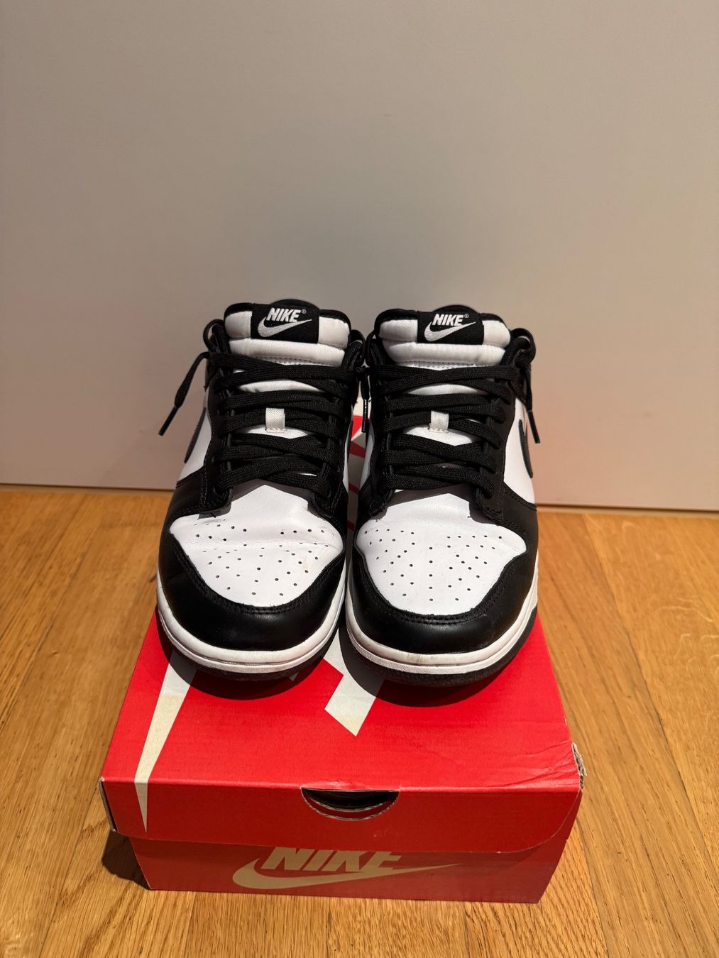 Chaussures hommes: Nike Dunk Low Panda Gr:41 – D'occasion à Sissach par Kicks13 1