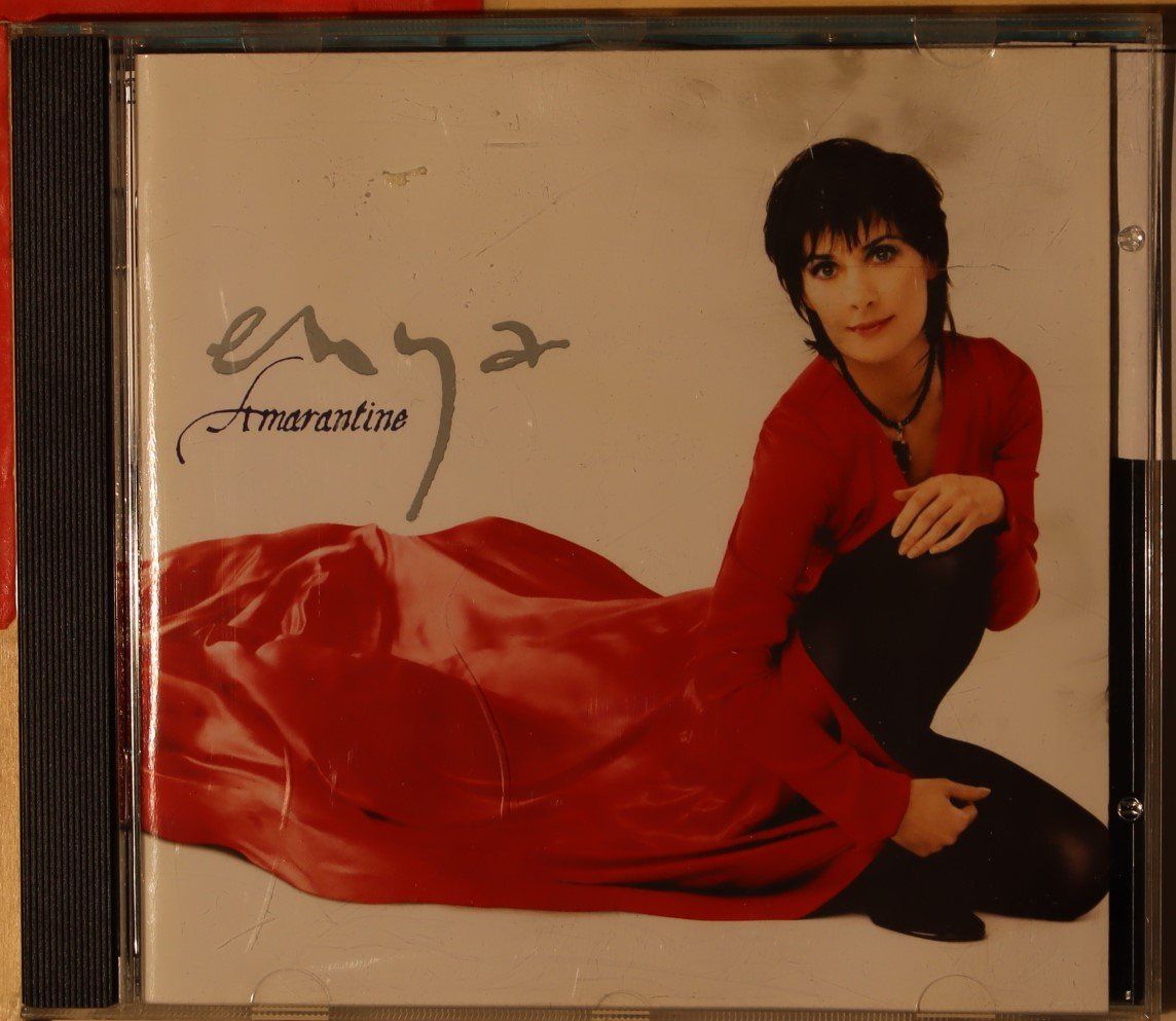 CD: Enya – Amarantine – Usato da Luzern venduto da CONTENTI