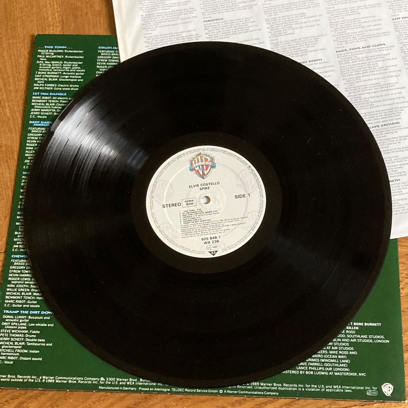 Dischi in vinile: Elvis Costello - Spike LP – Usato da Bern venduto da Ntsamina 2