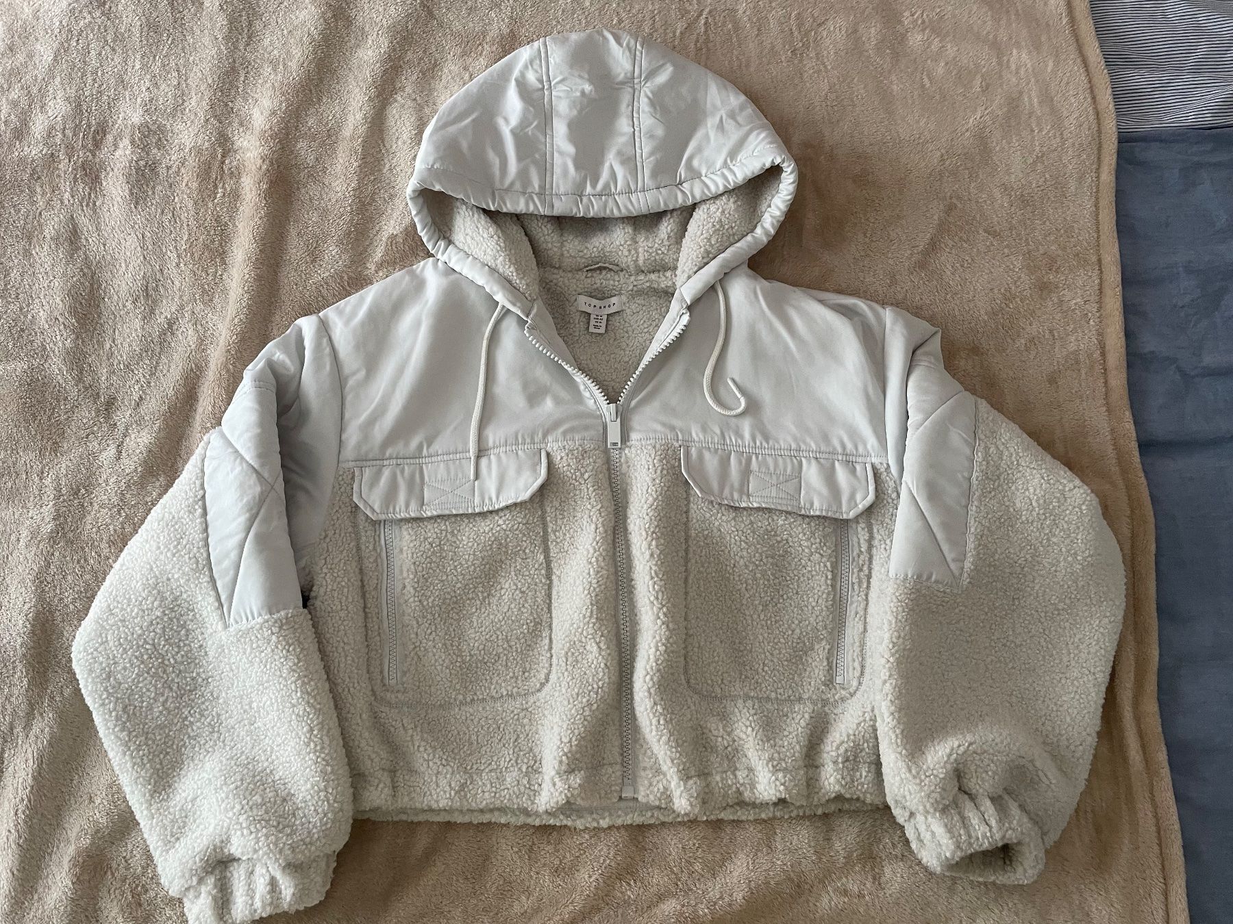 Topshop Giacche: Übergangsjacke von Topshop – Usato da Winterthur venduto da GrobyK