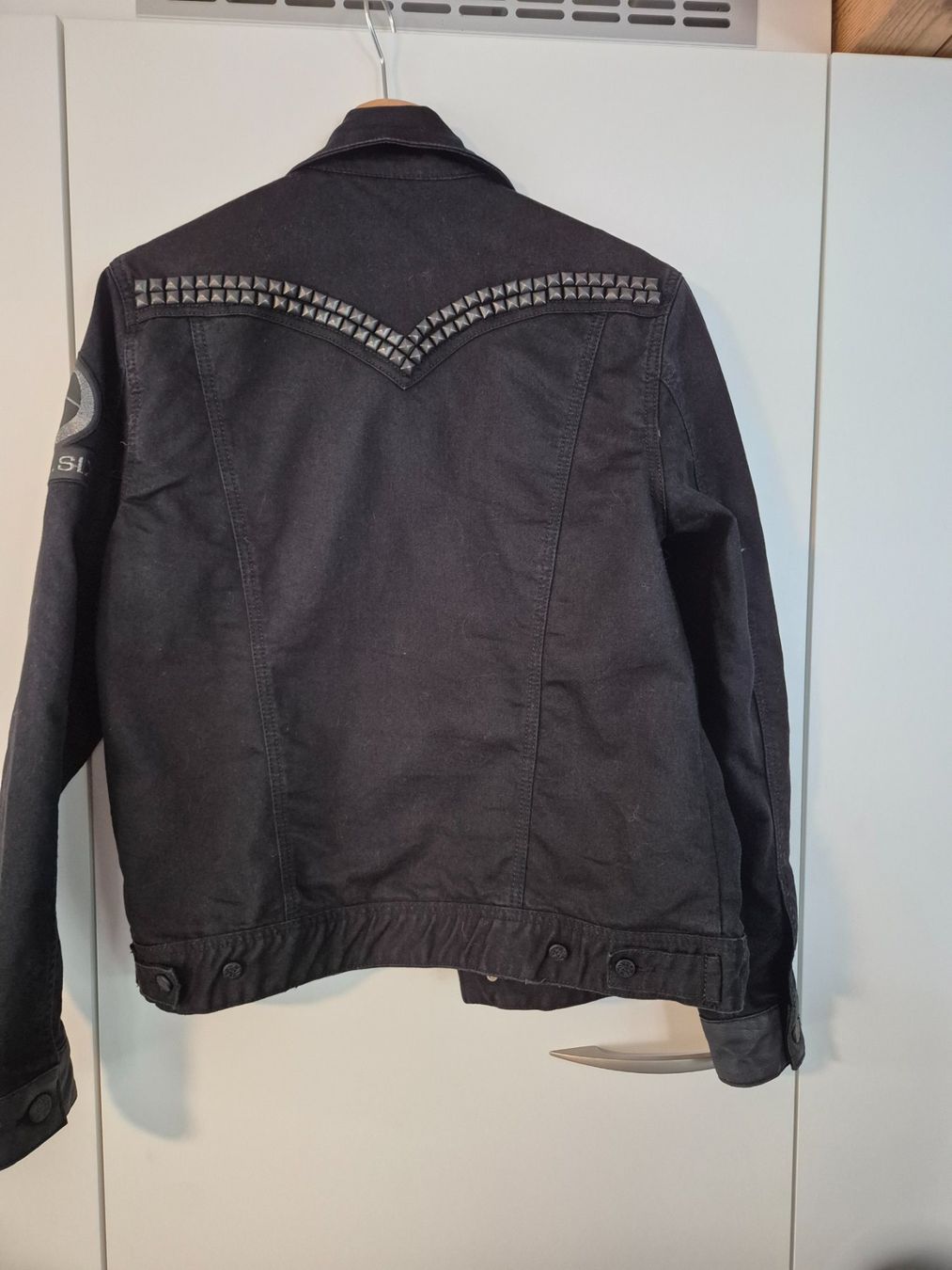 Giacche: Schwarze Jacke – Usato da Rohrbach venduto da Punisher_CVT 1