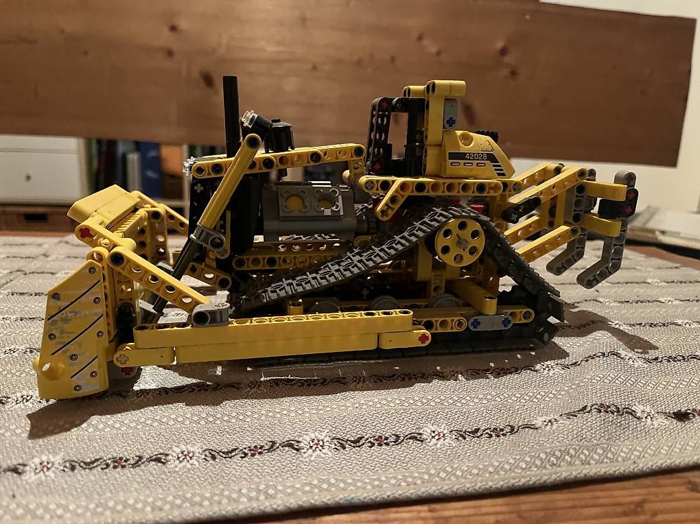 Baukästen: Lego Technic kleiner Bulldozer – Gebraucht aus Beinwil SO von Mbrunner89