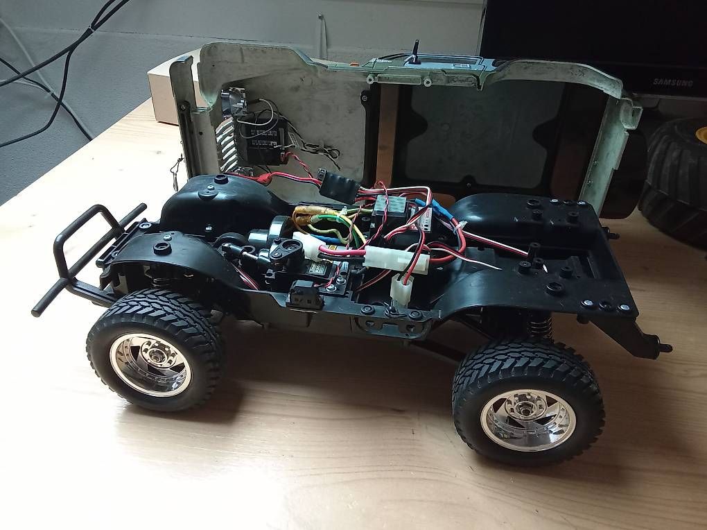 Tamiya RC Modellbau: Jeep Wrangler YJ Tamiya RC Modell – Neu (gemäss Beschreibung) aus Boniswil von wae_2bw9 3