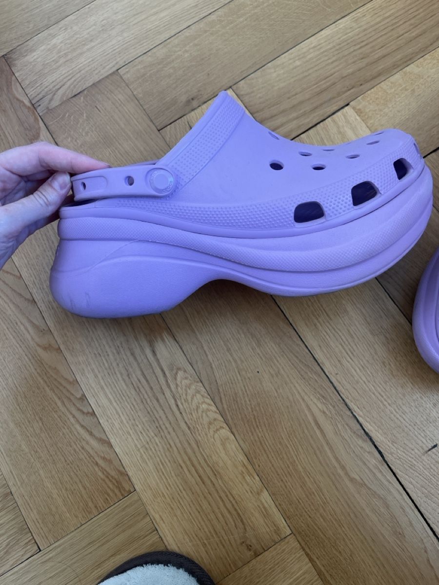 Crocs Scarpe da donna: Sabots Crocs plateforme violet lilas taille W11 – Usato da Zürich venduto da Noemie1994 2