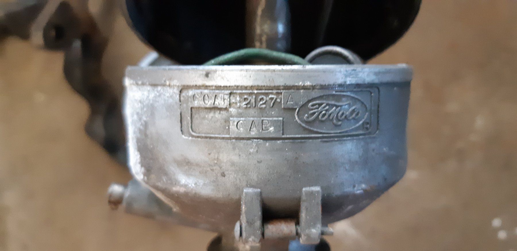 Ford  Motori: Ford Thunderbird Zündverteiler 1955 - 1957 – Usato da Siselen BE venduto da saradiva2015 2