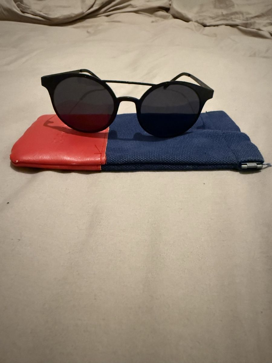 Occhiali & Lenti: LUNETTE DE SOLEIL - LES SPECS – Usato da Genève venduto da Emorejac 2