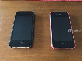 2 x Iphone 4S (Sehr sehr gutem Zustand)