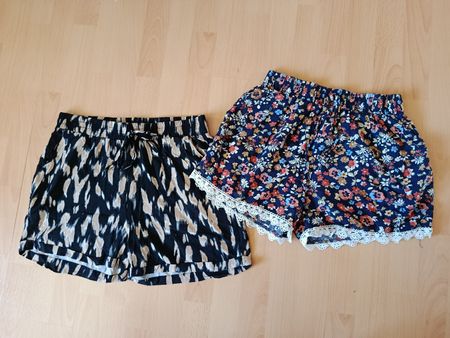 Lot de 2 shorts fins / taille M-L