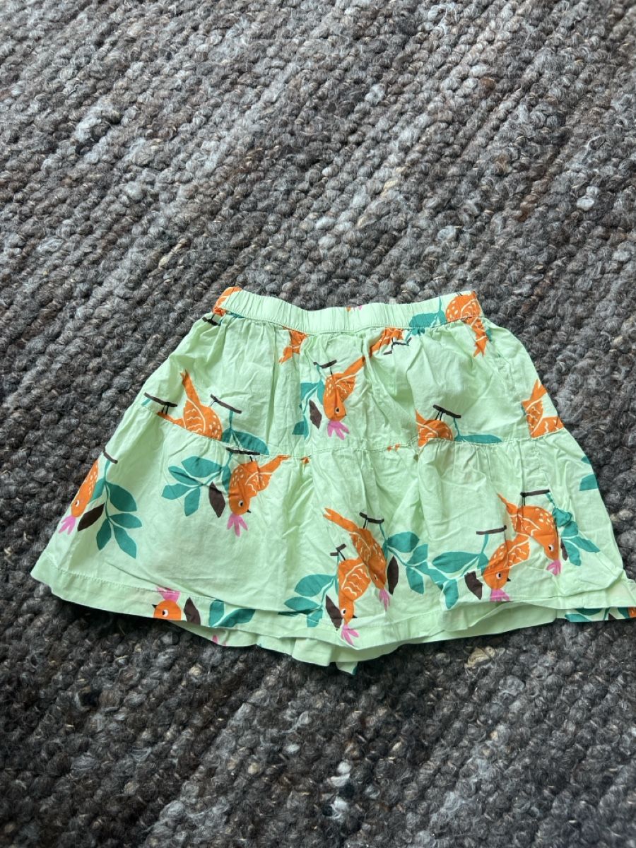 H&M Vestiti & Gonne: H&M Kinder Rock Gr 104 – Usato da Winterthur venduto da LeonoraCor 1