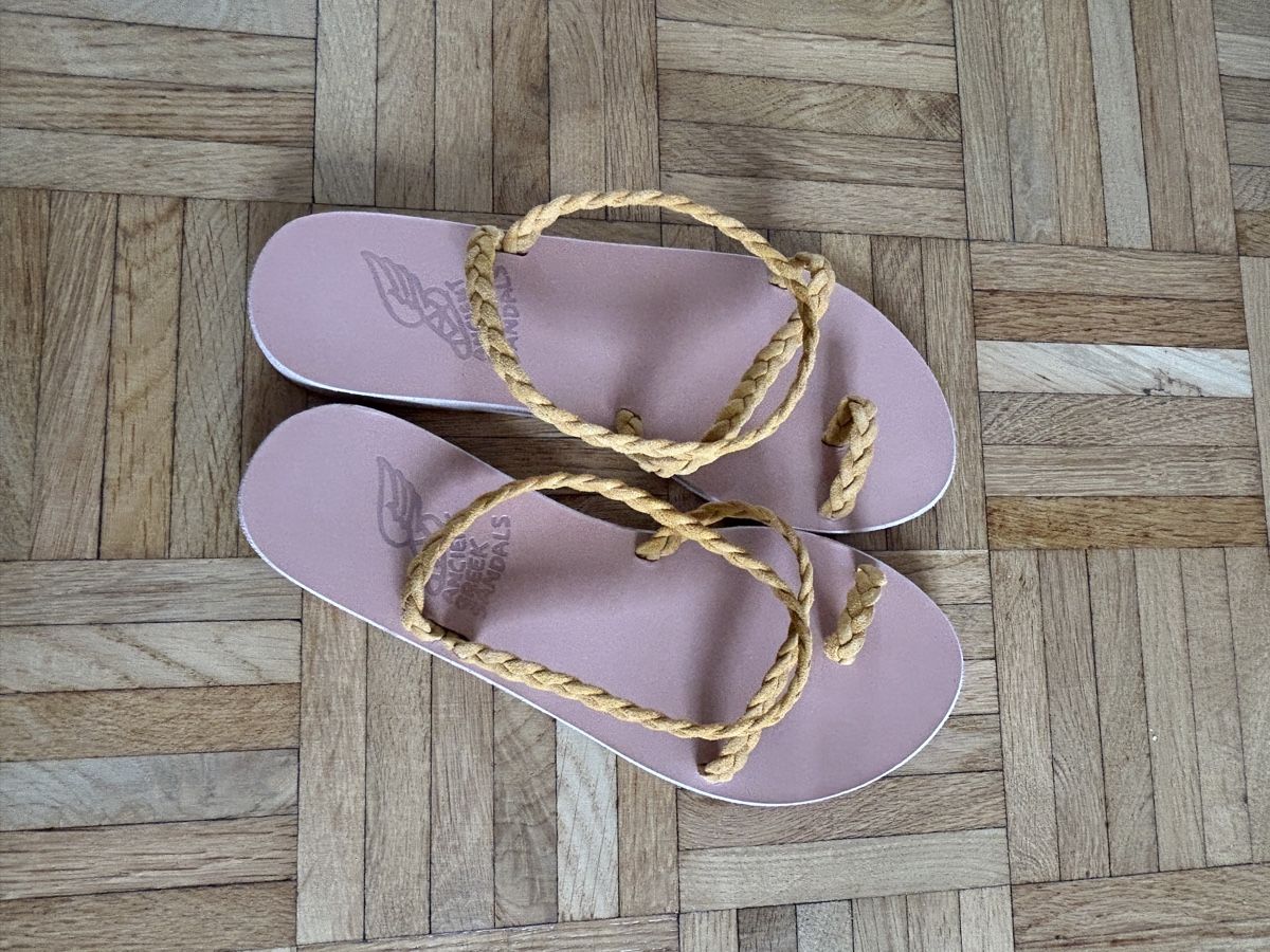 Scarpe da donna: Moving sells, Greek sandals size 37 – Usato da Genève venduto da Shaaalll 1