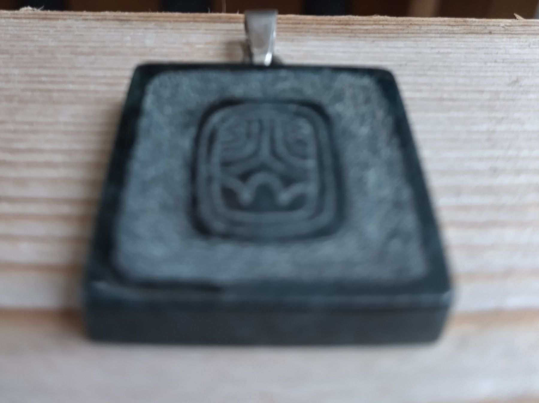 Ciondoli: Jade Anhanger mit Nuwal aus Guatemala – Nuovo (secondo la descrizione) da Bern venduto da Izzyg 1