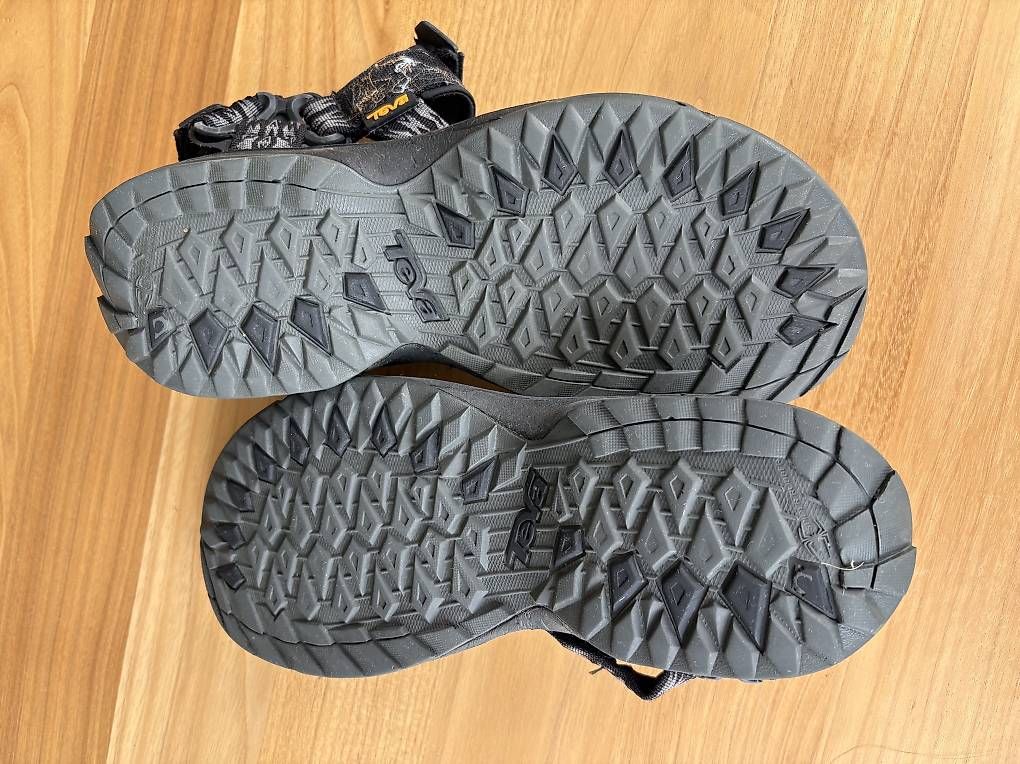 Scarpe da uomo: Teva 42 – Usato da Genève venduto da sandram02 3