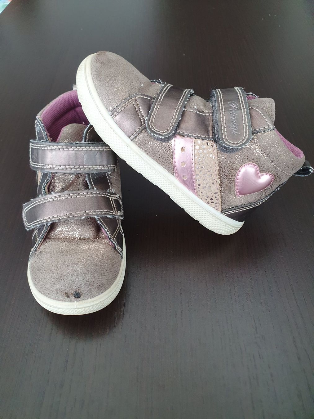 Scarpe per ragazze: Primigi Sneaker, Gr. 25, Top Zustand – Usato da Baden venduto da gme_x9g2