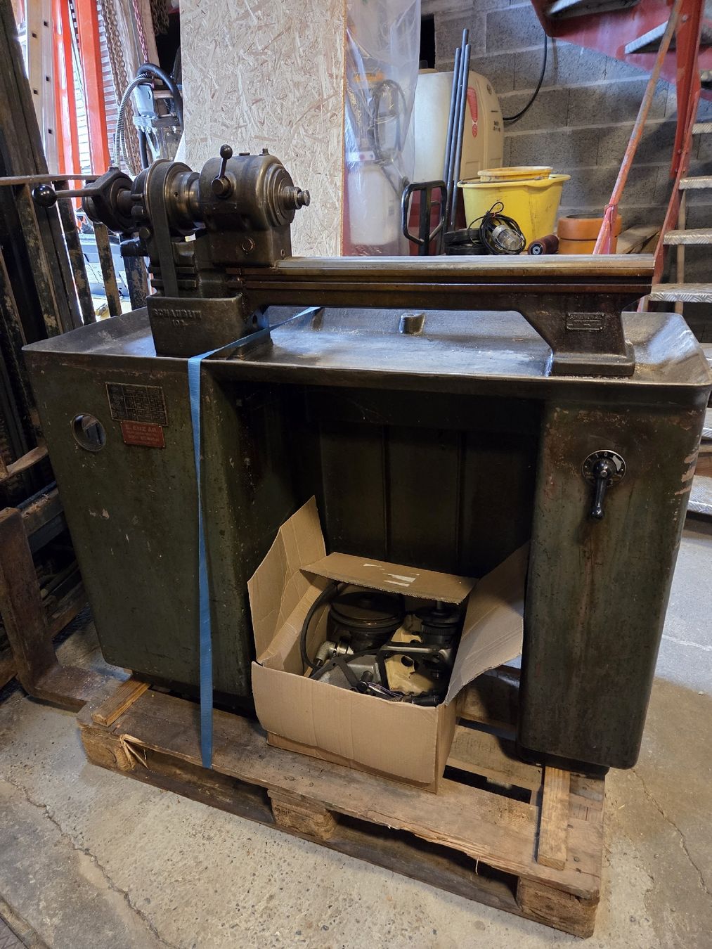 Schaublin Alle Maschinen: Tour schaublin 102 pour pieces  – Defekt aus Châtelard-p-Romont von lou_hf7m 1