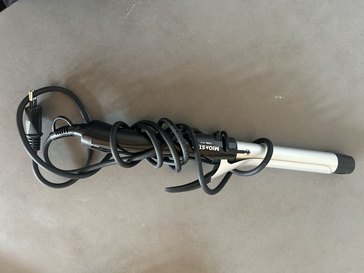 Piastre & Arricciacapelli: MIO*STAR Lockenstab Curl 200 – Usato da Läufelfingen venduto da Kitty_St 1