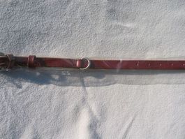 Halsband saphir-rubinrot