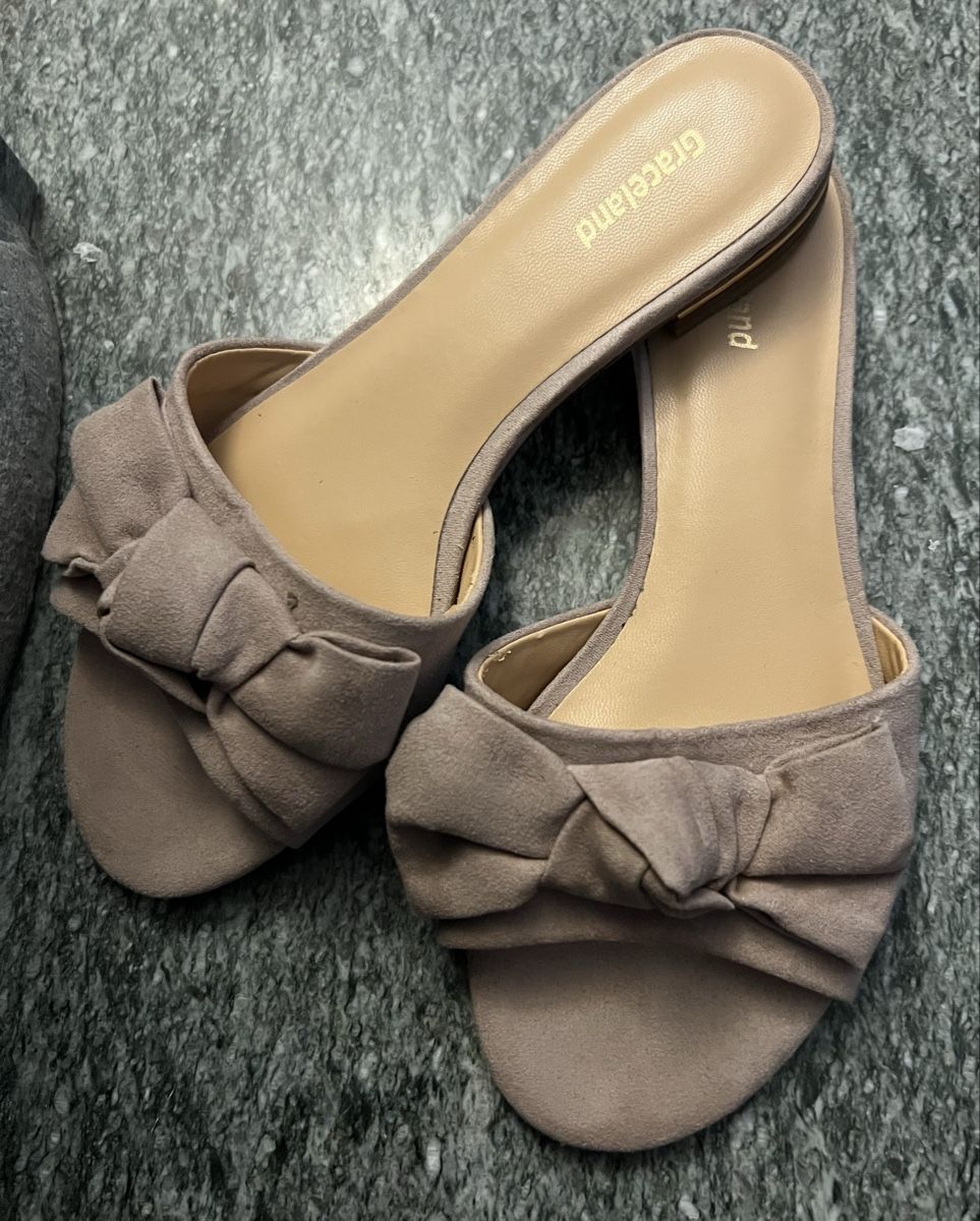 Damenschuhe: Sandaletten Grösse 36 – Gebraucht aus chur von Ika11 2