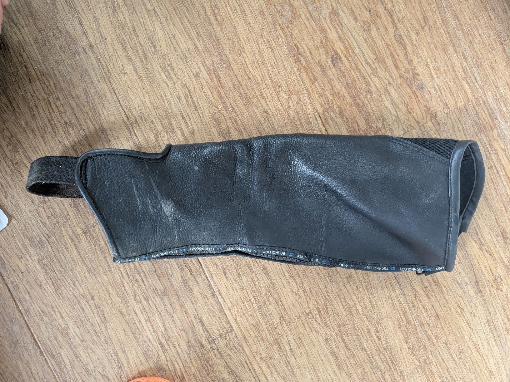 Pantaloni: Chaps Airflow CX – Usato da Zürich venduto da moi_tl5h 2