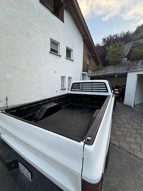 Automobili: 1987 Chevrolet R20 Pickup – Usato da Untervaz venduto da stcklr 1