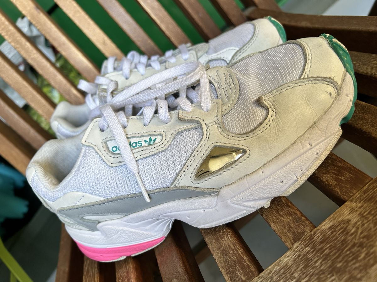 Adidas Scarpe da donna: Baskets Adidas Falcon  / taille 36 – Usato da Meyrin venduto da Bronx86 2