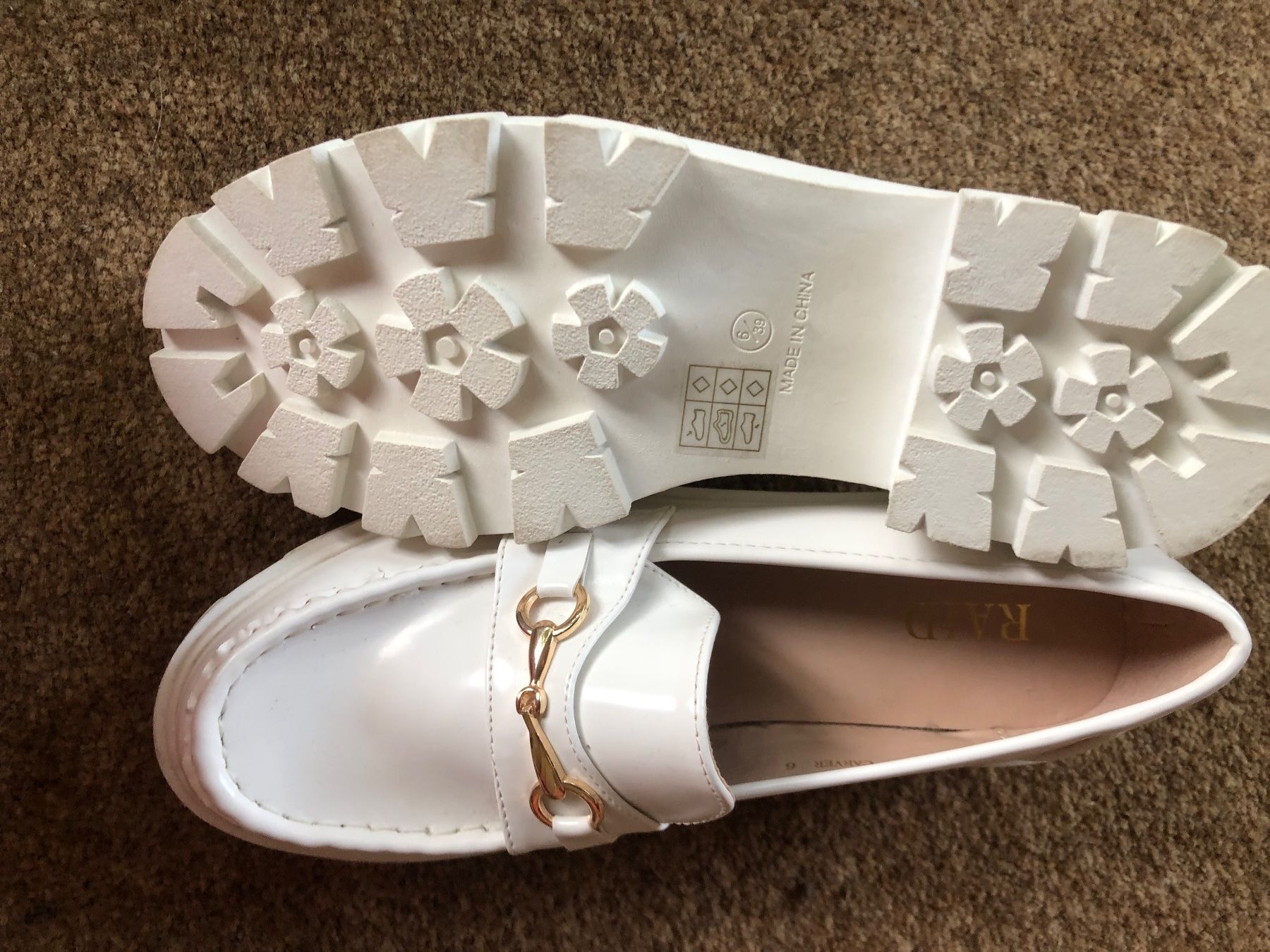 Scarpe da donna: Tolle Schuhe – Usato da Burgdorf venduto da elatria 1