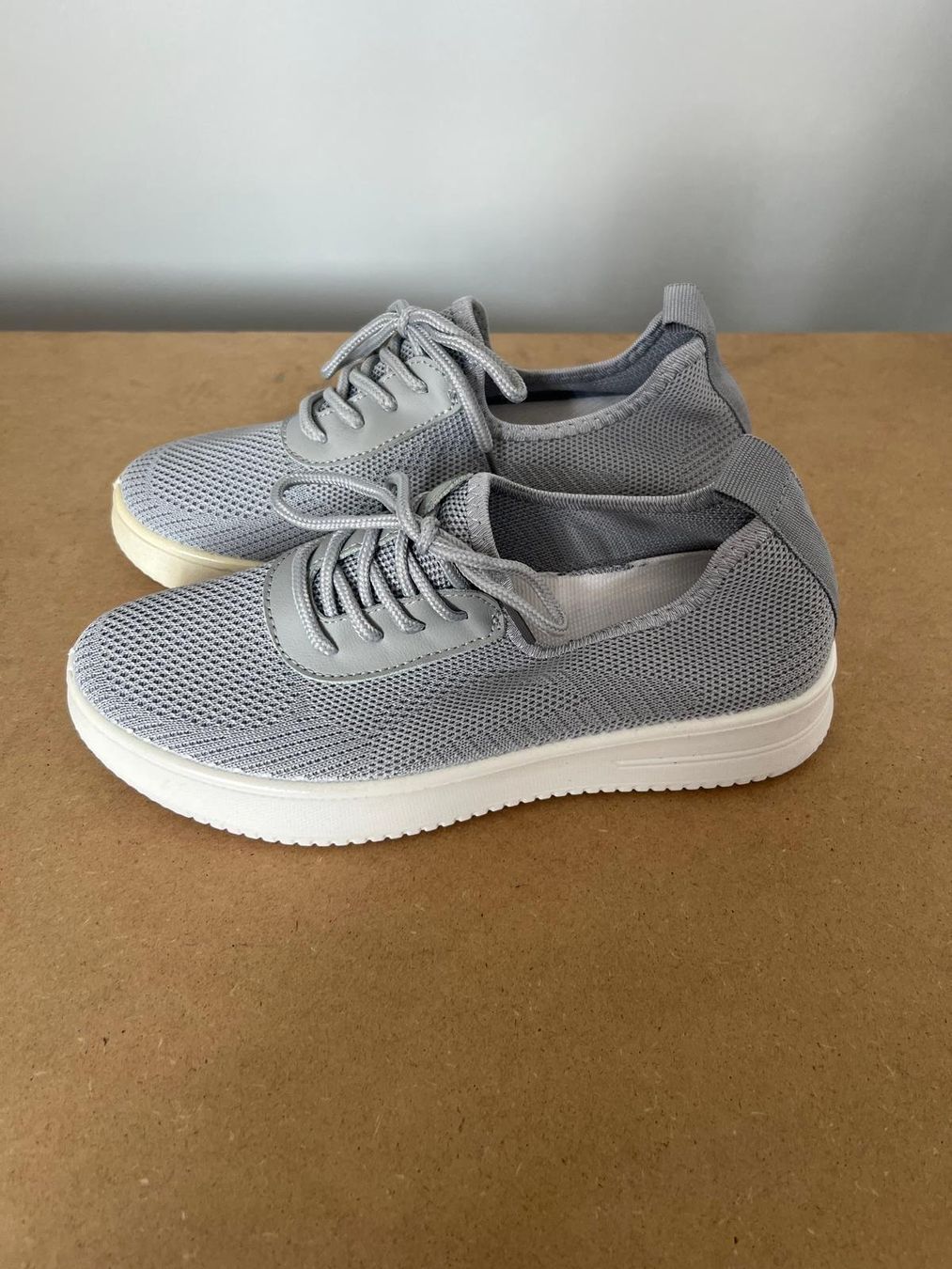 Damenschuhe: 3 Paar Damensneacker Gr. 36 – Neu (gemäss Beschreibung) aus Emmen von IMV-Liquidationen 6