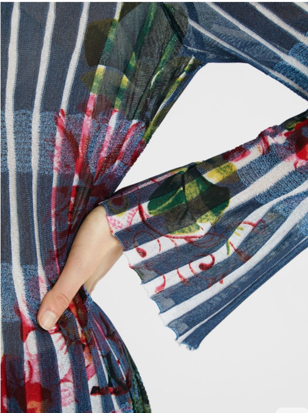 Maglioni & Felpe: Damenpullover Desigual size L – Usato da Buchrain venduto da nat_pl5p 3