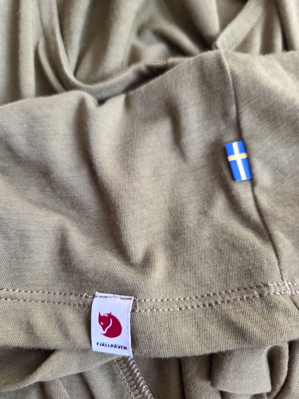 Fjällräven Top: Fjällräven Tanktop - M – Usato da Bern venduto da -Aniko- 4