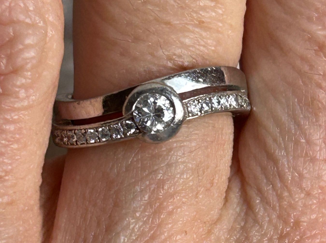 Anelli: Silberring "SWING WHITE"  (Grösse 54) – Usato da Laufen venduto da Bellebellezza