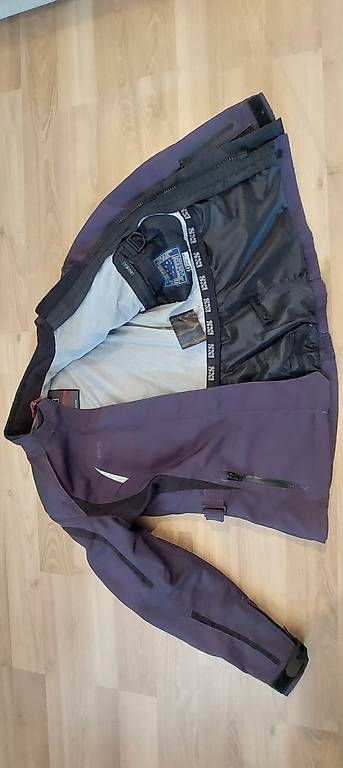 Vestes: Damen Motorradjacke ISS – D'occasion à Oetwil am See par Klma1 3