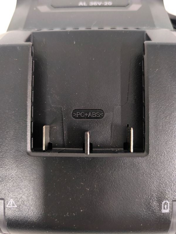 Bosch Caricabatterie: BOSCH Charger 36 V – Usato da Rüti ZH venduto da Restwert_Rueti_ZH 2