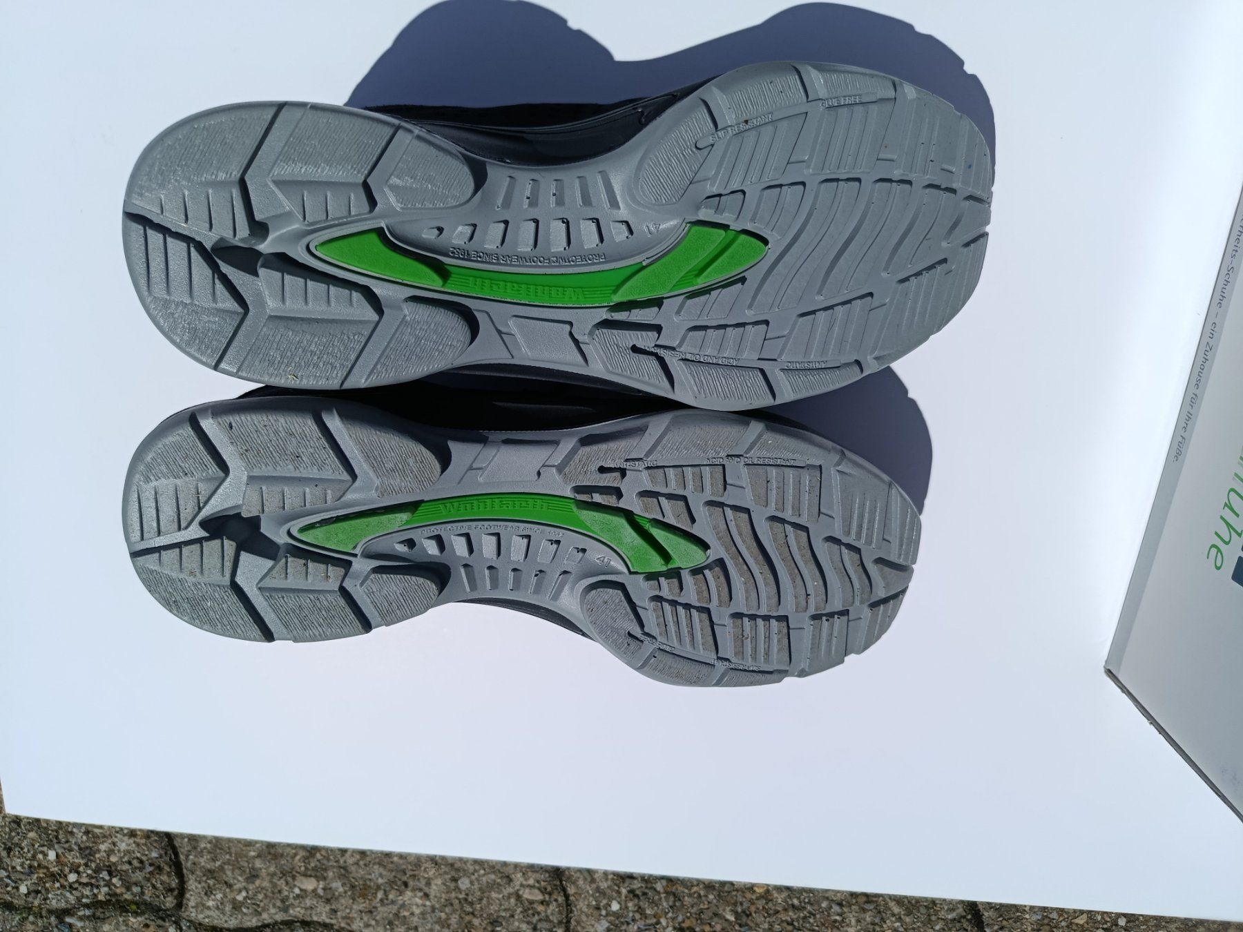 Scarpe da uomo: Sicherheit Schuhe Neu 41 Größe – Nuovo e nell'imballaggio originale da Niederglatt SG venduto da Titanium34 3