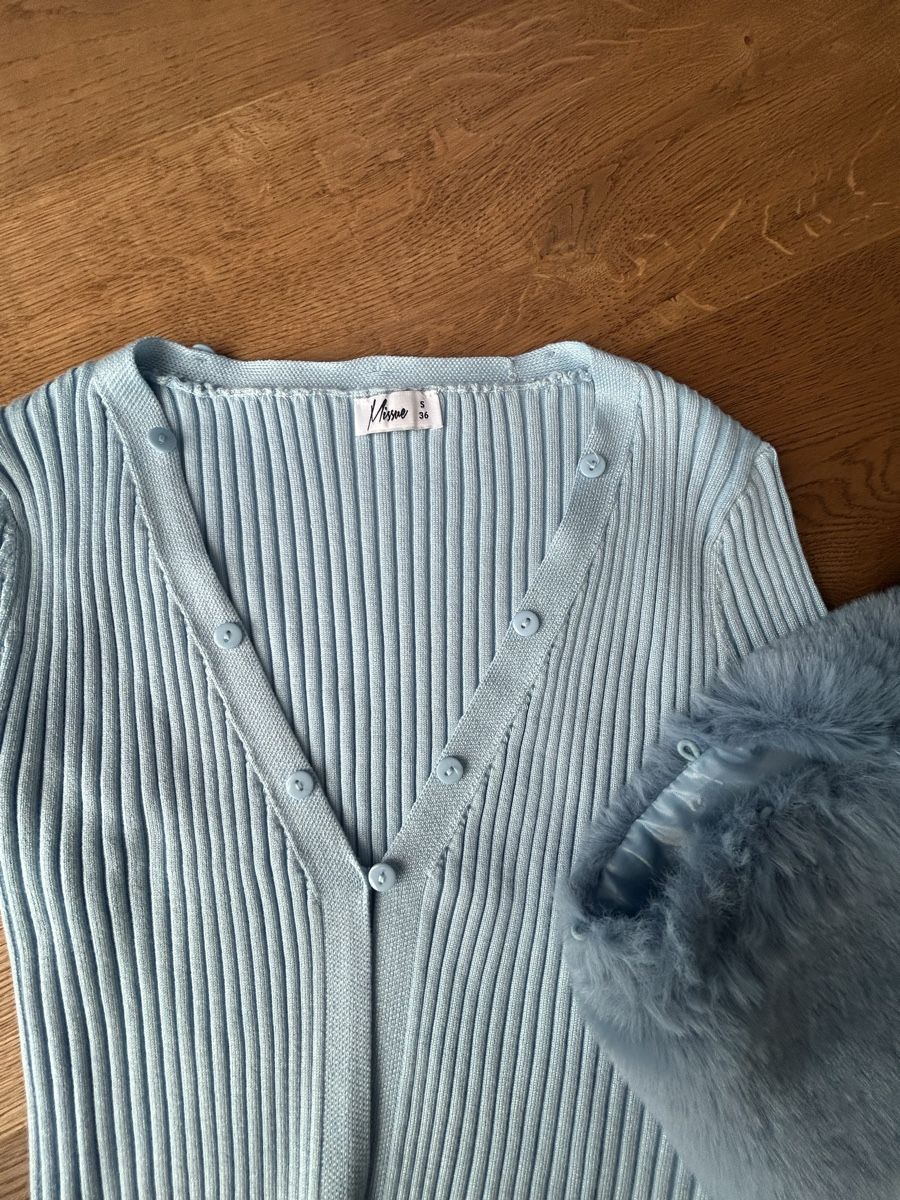 Maglioni & Felpe: Strickjacke, Grösse S, hellblau – Usato da Bern venduto da rakuten73 1