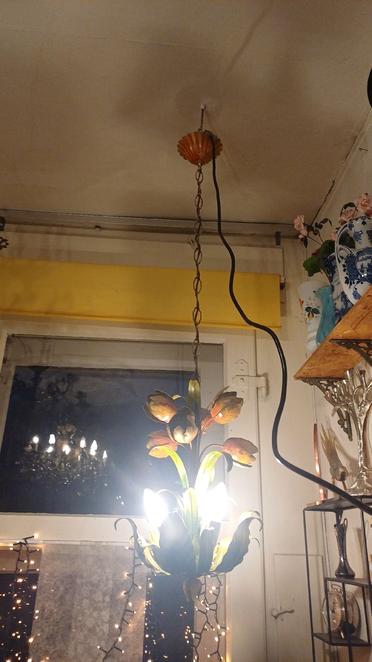 Lampen: Vintage Tulpenlampe – Gebraucht aus Flawil von Pinkmalibu 7