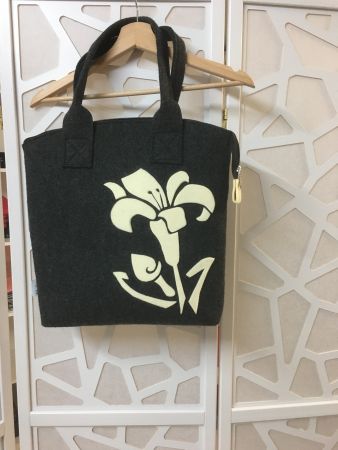 Ausgefallene Tasche