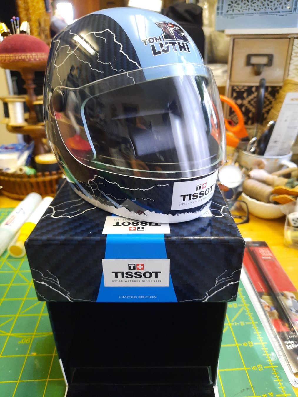 Helme & Visiere: Tom Lüthi Deko, Helm mini – Gebraucht aus Basadingen von 7_zwerge