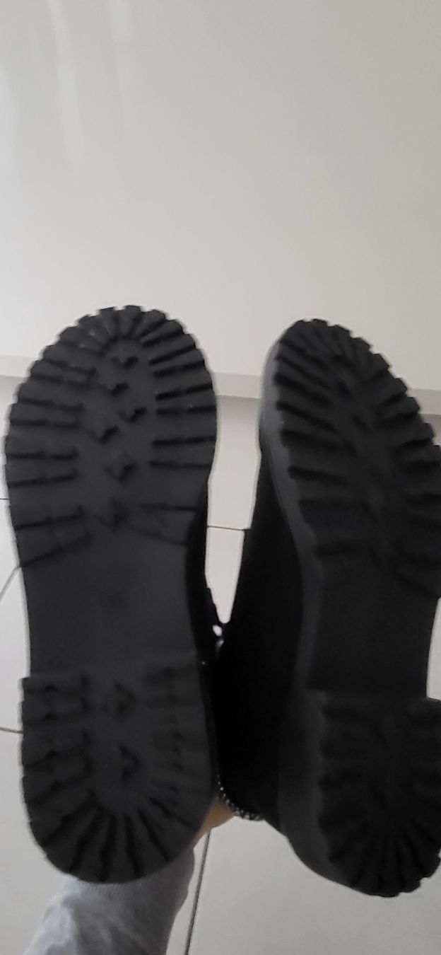 Damenschuhe: Neuwertige Stiefelette Gr.38 – Gebraucht aus Thierachern von Anastasia123 2