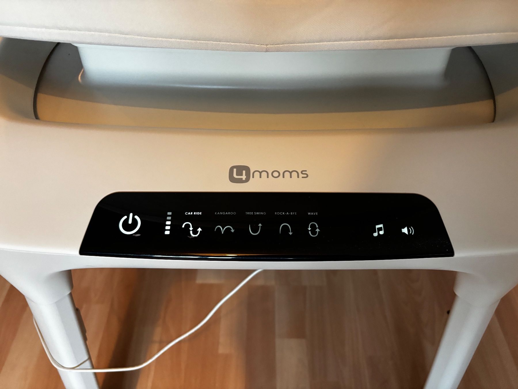 Betten: Babybett von 4moms – Gebraucht aus Oberengstringen von mad_yc6r 1