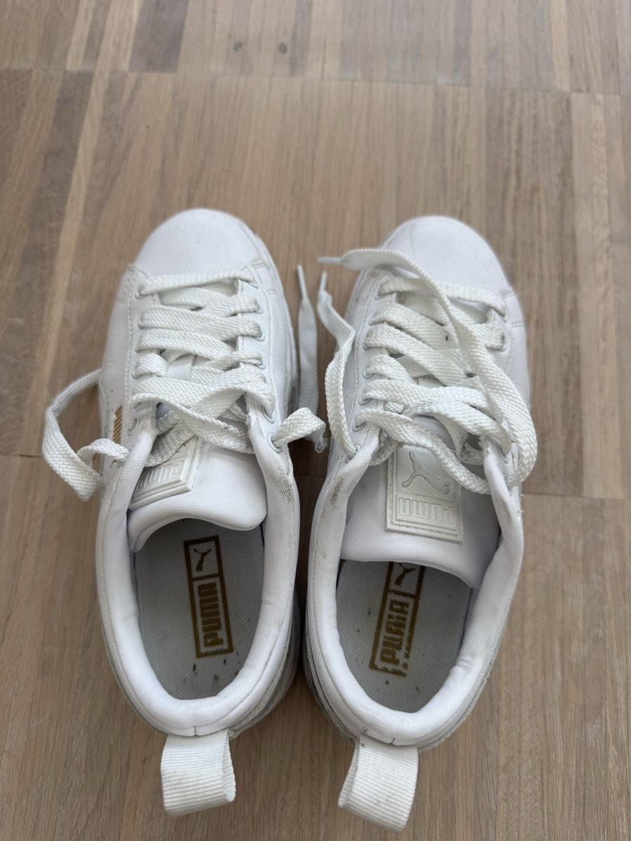 Puma Chaussures femmes: Puma Sneaker, Grösse 35.5 Weiss – D'occasion à Binningen par happy_xx 4