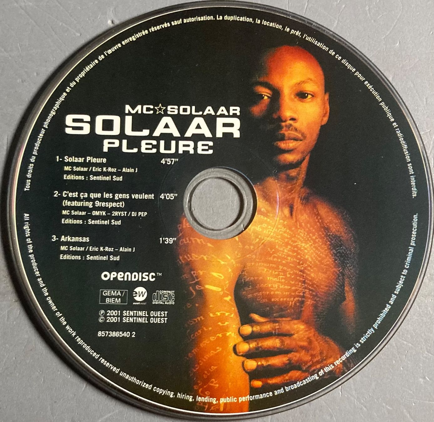 CD: MC SOLAAR - SOLAAR PLEURE – Usato da Poliez-Pittet venduto da Newtown-Records 1