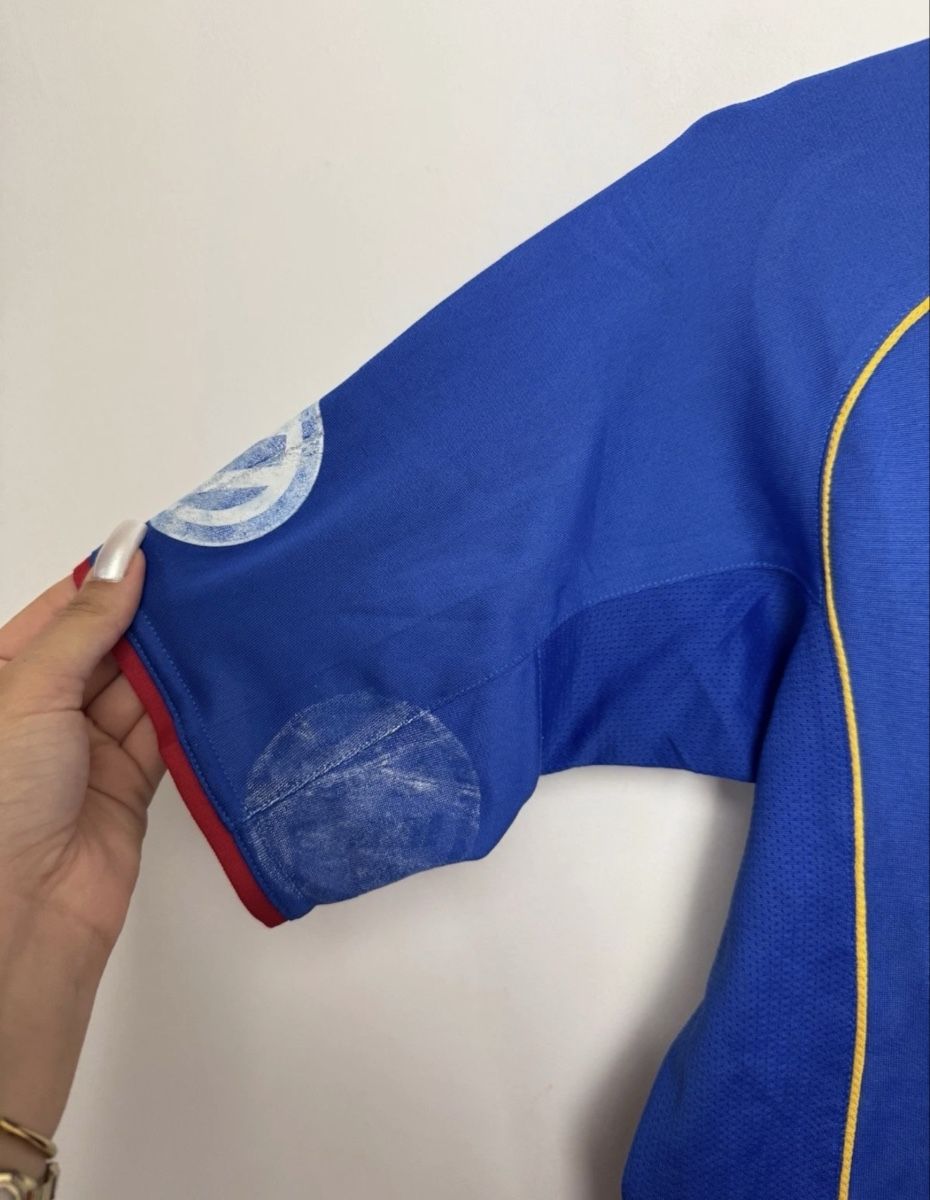 FC Basel Scarpe, pantaloni & magliette da ginnastica: Fc Basel 2004/06 trikot – Usato da Allschwil venduto da lor_6cgq 5