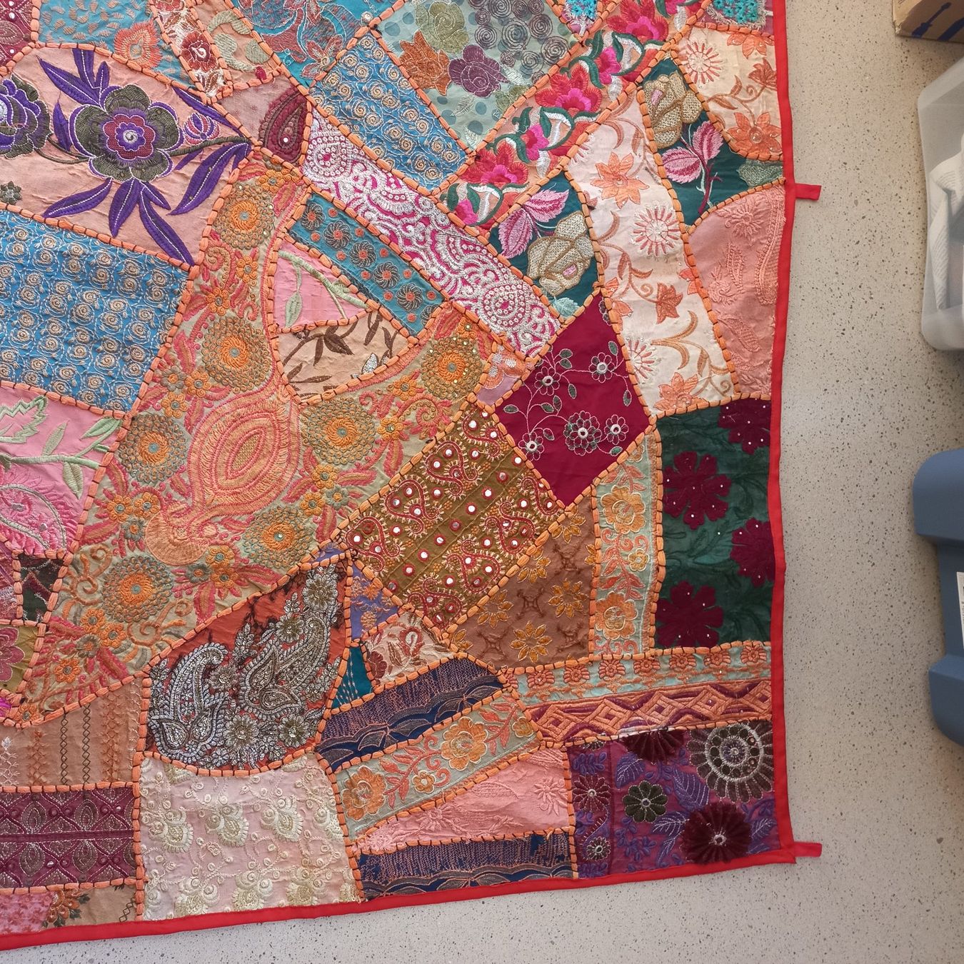 Alle Dekorationen: Wunderschöner asiatischer Wandbehang – Gebraucht aus Ebnat-Kappel von Youssou 3