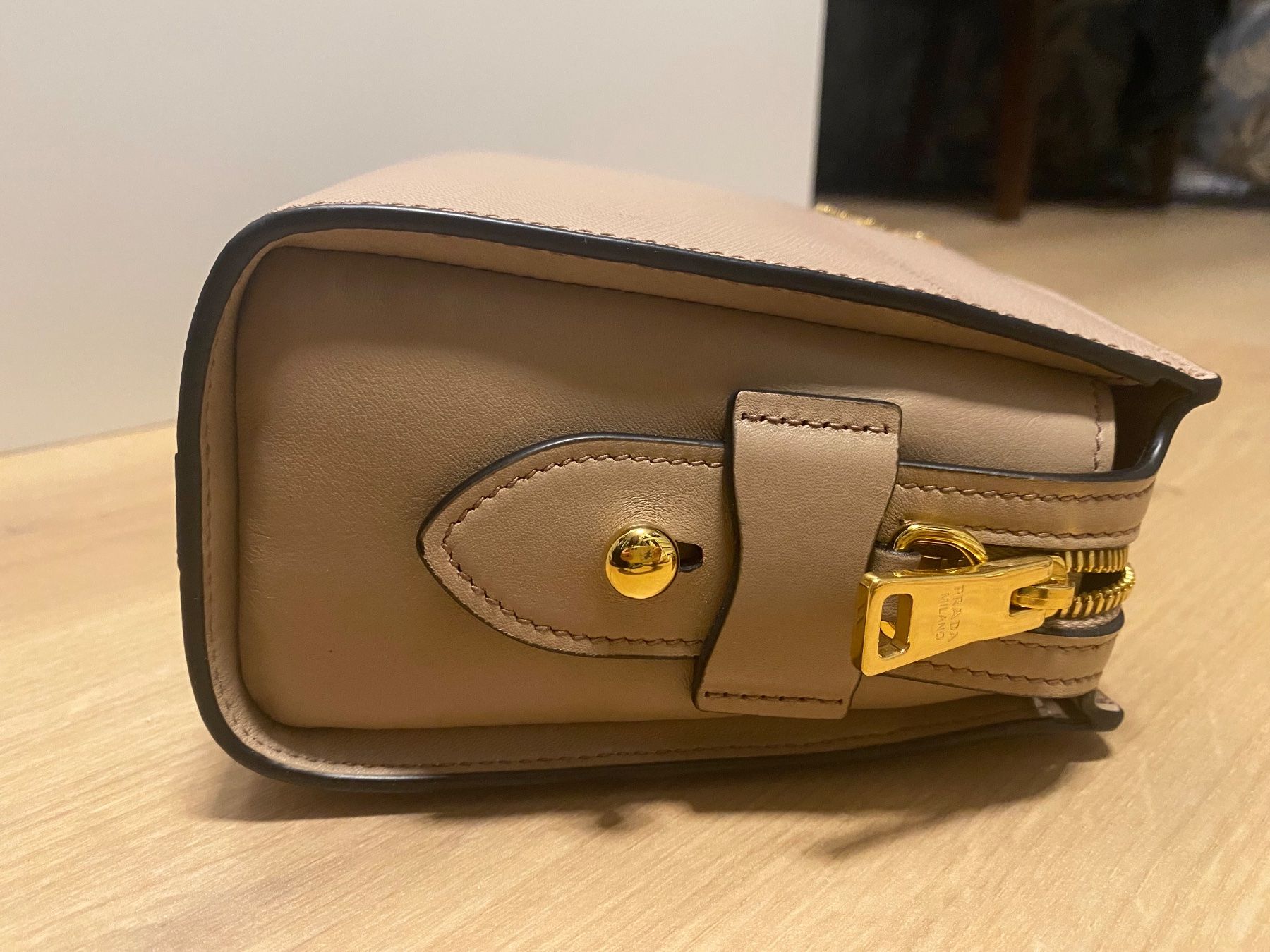 Prada Borse da donna: Sac bandoulière Prada – Nuovo e nell'imballaggio originale da Sion venduto da lam_hnb8 1