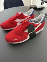 Rote Diadora Sneaker Grösse 45 Neu mit Etikett im Sommer